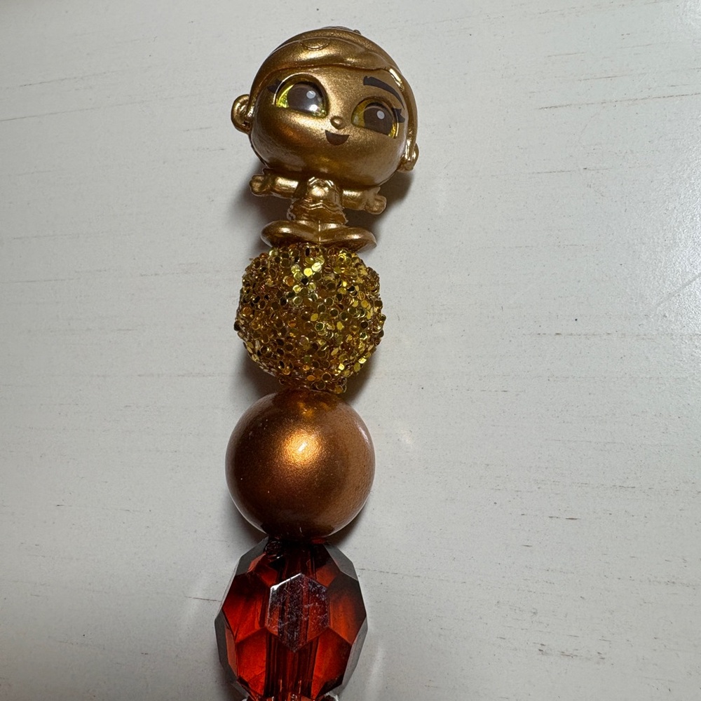 Gold Vanelope pen from Wreck it Ralph